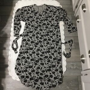 NWT Molly & Isadora Gray With Black Flowers Tie Back Maxi Dress size 4X